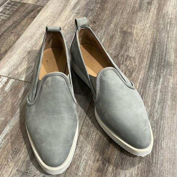 Everlane Gray Nubuck Street Shoe - Picture 3 of 11